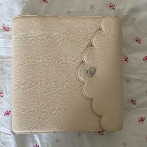 (SOLD) Aura Estelle Cloud A5 Wide Planner